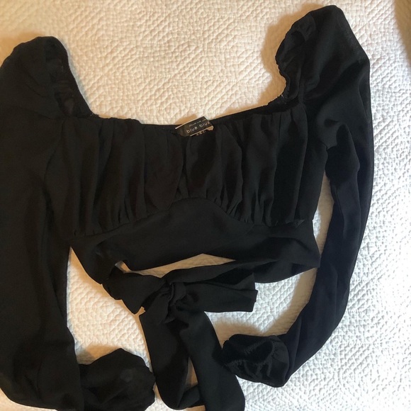 Black long sleeve cropped shirt - Picture 2 of 3